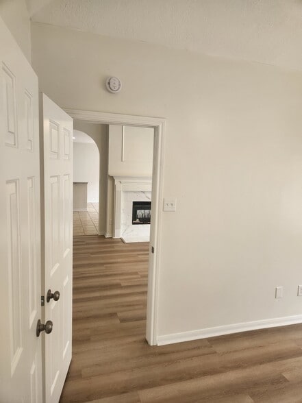 Building Photo - 13778 Sablesprings Ln