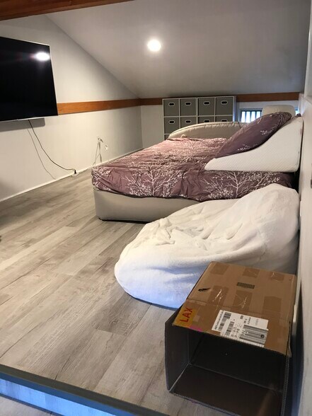 Building Photo - 4542 Aukai Ave