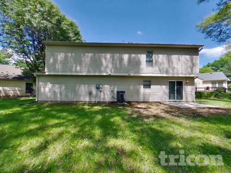 Building Photo - 6907 Tartan Ct