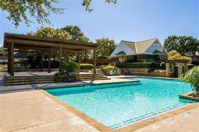 Building Photo - 1307 Normandy Dr
