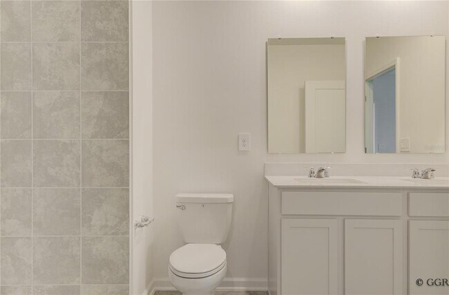 Building Photo - 1496 Brentwood Dr