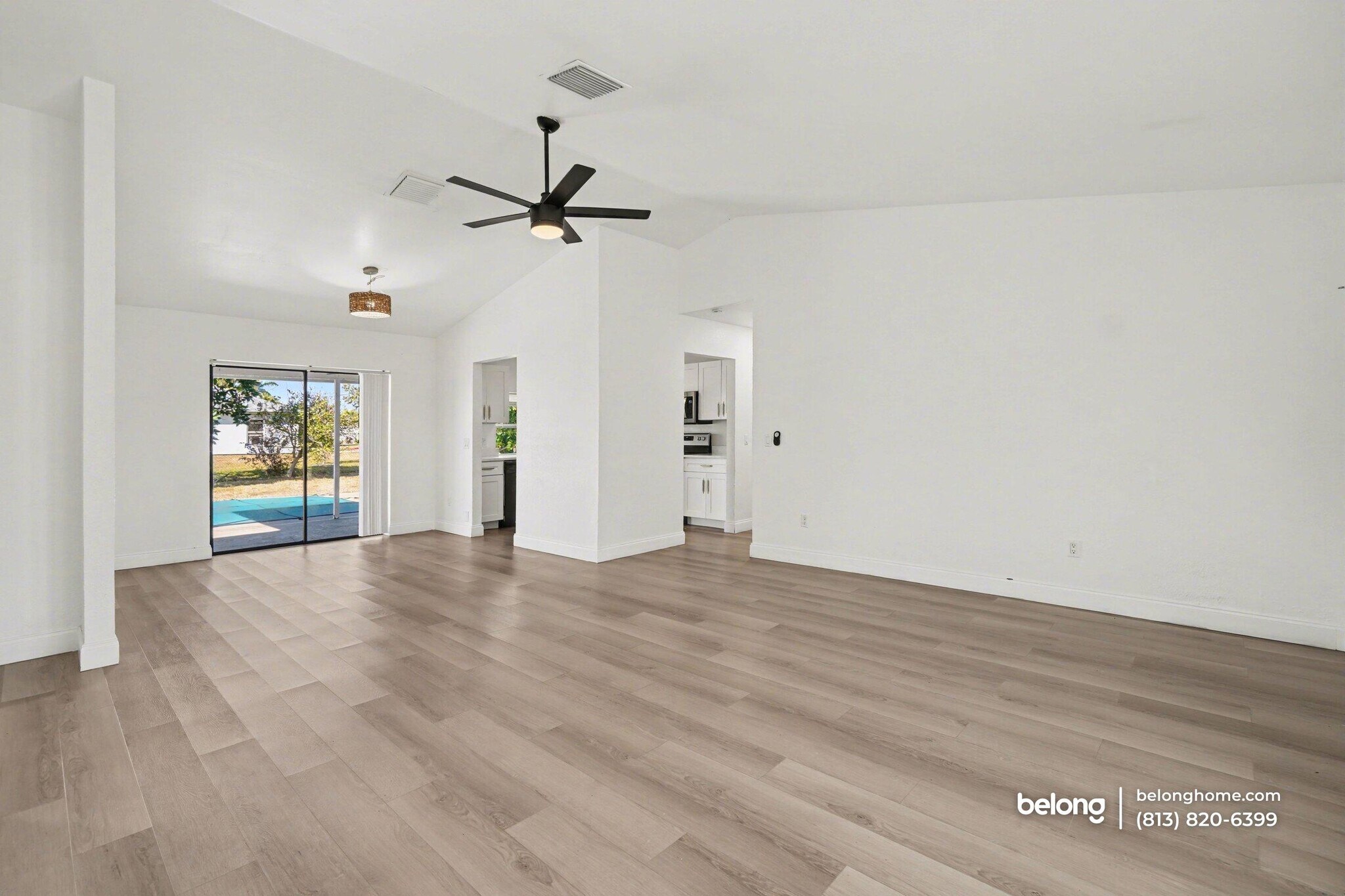 Building Photo - 2910 Country Club Blvd