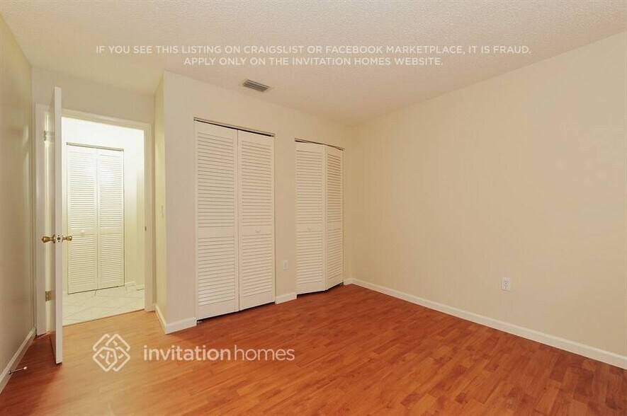Building Photo - 7325 Claries Dr