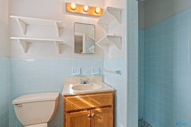 Building Photo - 1611 Clb Vw Dr NW