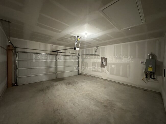 Building Photo - 1462 Everett Gdns Wy