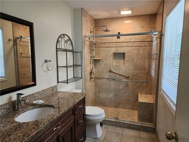 Building Photo - 3572 High Green Dr