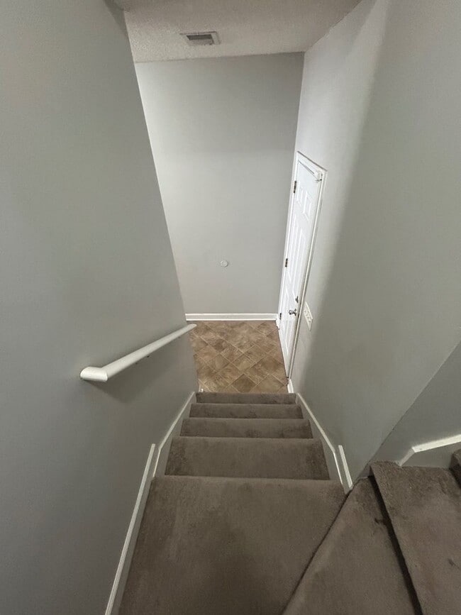 Building Photo - 329 Anden Hall Dr