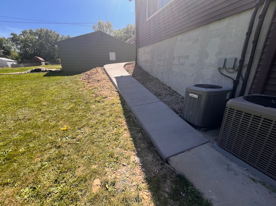 Building Photo - 1115 N Utah Ave