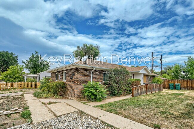 Building Photo - 7073 W 16th Pl