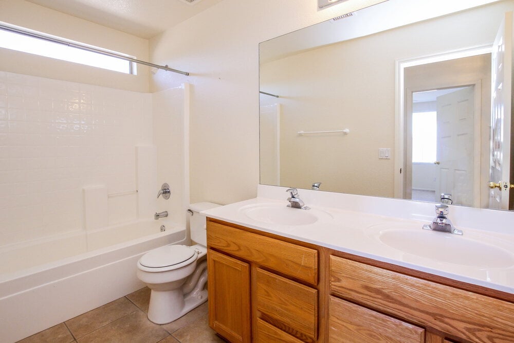 Building Photo - 14711 W Ely Dr