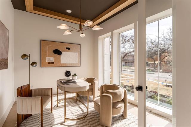 Building Photo - 3761 Seguin Dr