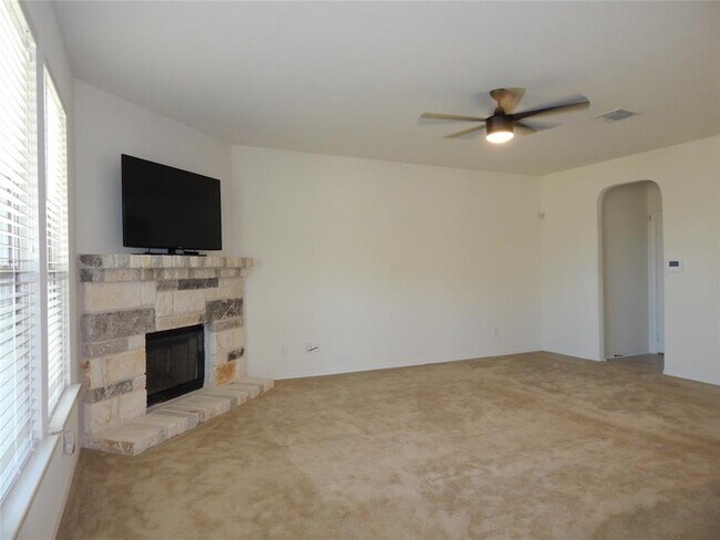 Building Photo - 358 Alamosa Dr