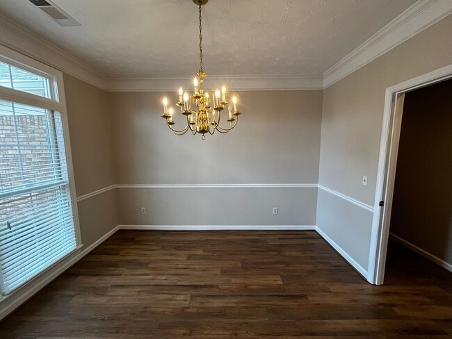 Building Photo - Blending Relaxation & Sophistication to Cr...