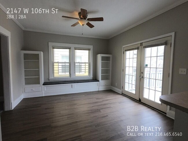 Building Photo - 2147 W 106th St