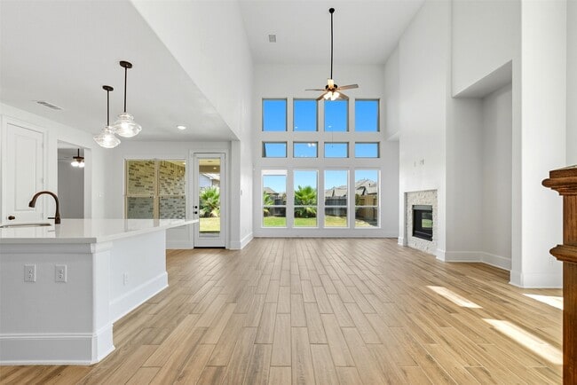 Building Photo - 15842 Formaston Forest Dr