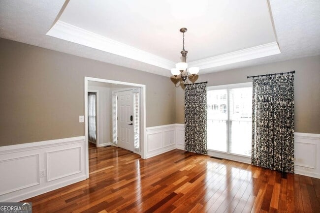 Building Photo - 435 Chandler Ct