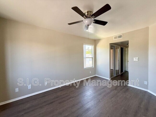 Building Photo - 4500 Laurel Canyon Blvd