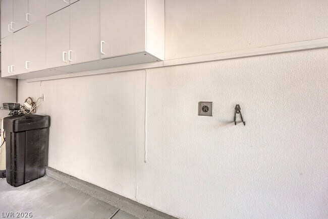 Building Photo - 10191 Refuge Ct