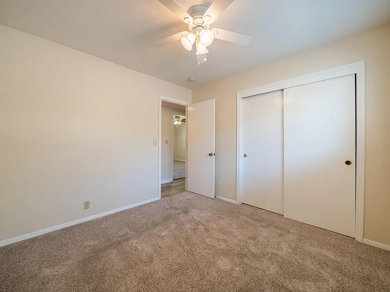 Building Photo - 1201 Echo Rd