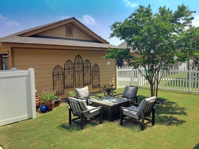 Building Photo - 711 Heritage Springs Trail