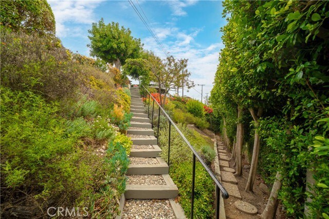 Building Photo - 28303 Golden Meadow Dr
