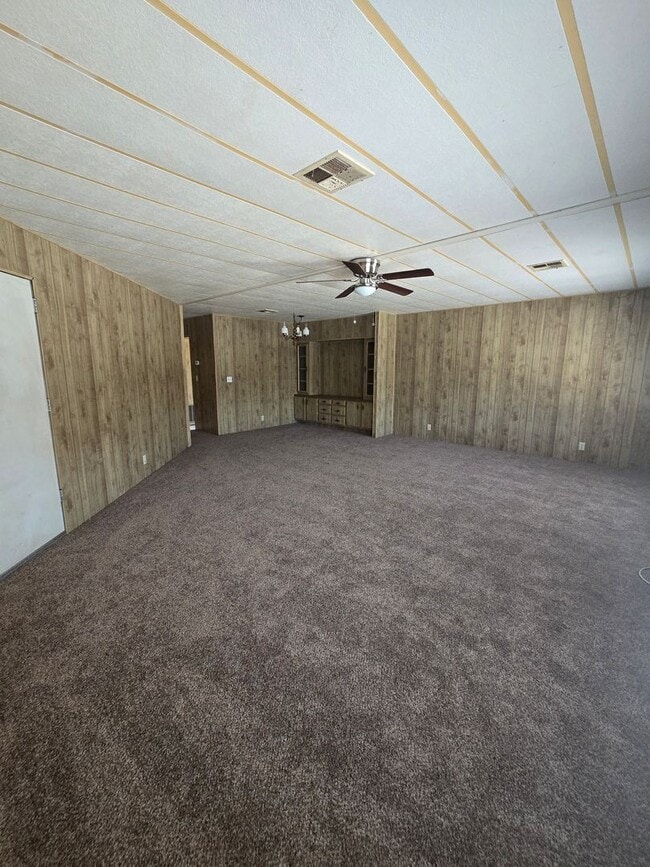 Building Photo - 25313 De Waide Ave