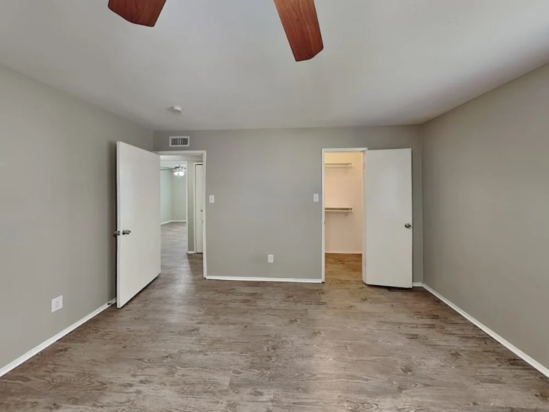 Building Photo - 1678 Fairmont Dr