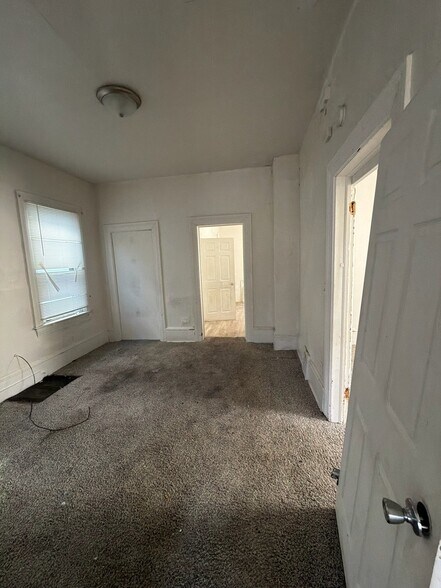 Building Photo - 1022 West Adrian G. Hinton Avenue