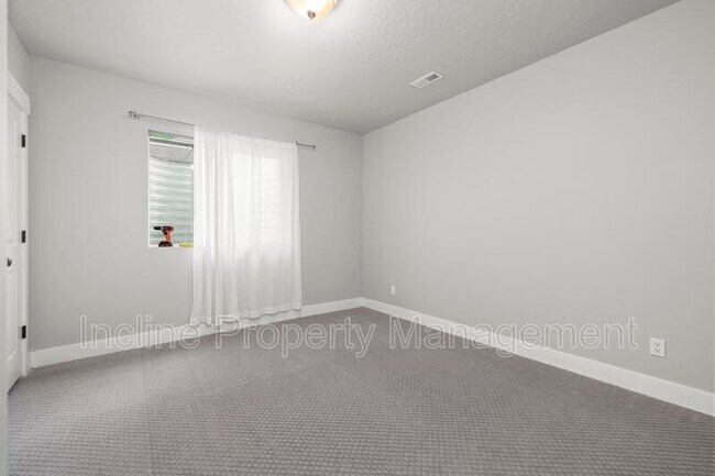 Building Photo - 5154 Folkstone Dr