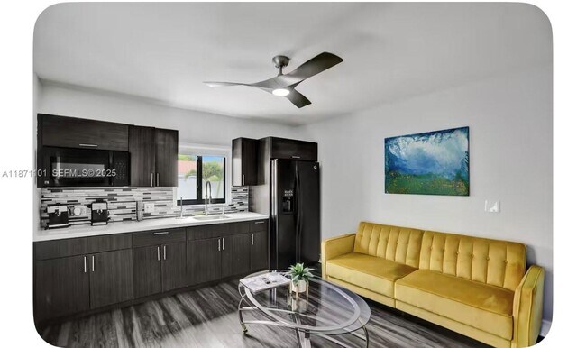 Building Photo - 6201 SW 107th Ave