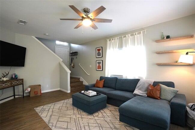 Building Photo - 1700 Constantino Cir