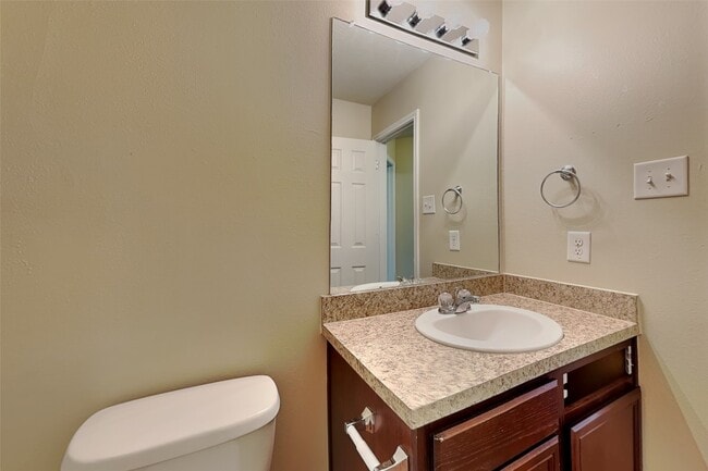 Building Photo - 15458 Bammel Oaks Ct