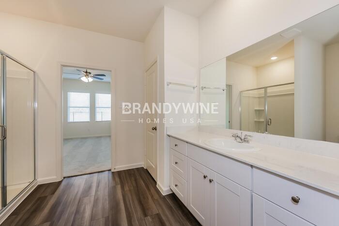 Building Photo - 8336 Sniptoe Dr