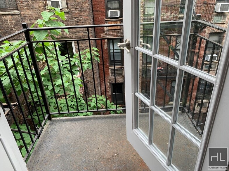 Building Photo - East 28th Street