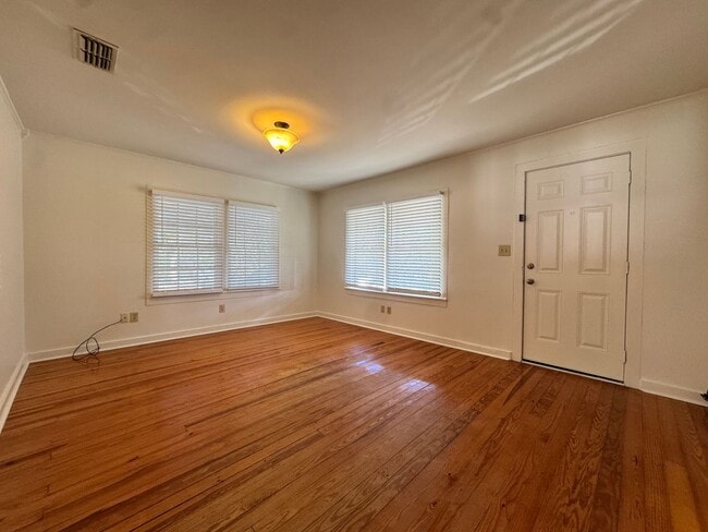 Building Photo - 13230 CR 1308