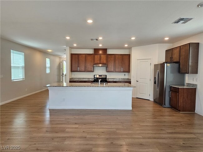 Building Photo - 7700 Mojave Wind Ave