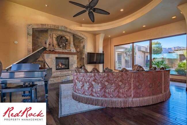 Building Photo - Incredible 4 Bedroom, 4 Bathroom FULLY FURNISHED Property in Entrada with a Private Pool!! 18 Mon...