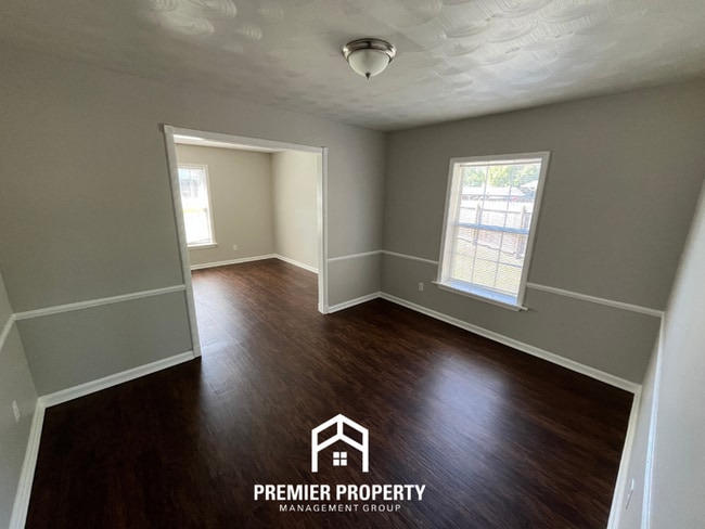 Building Photo - Spacious 4BR/2BA in Whitehaven | 2,000+ SQ FT, Hardwood Floors & Fireplace