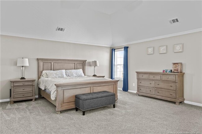 Building Photo - 305 Century Dr