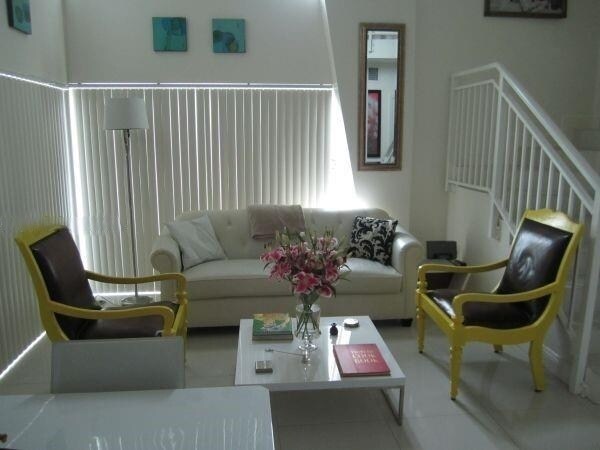 Building Photo - 1650 Brickell Ave