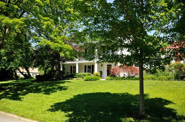 Building Photo - Columbia, MD