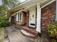 Building Photo - 523 Texas Rd