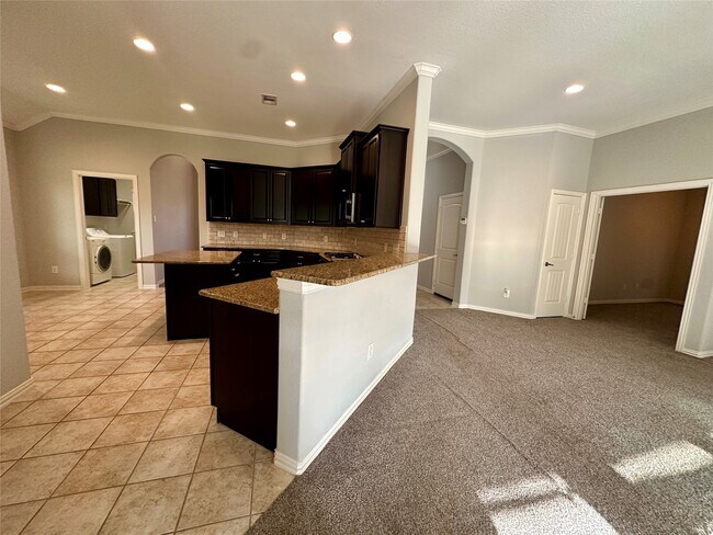 Building Photo - 12102 Cove Harbor Ln