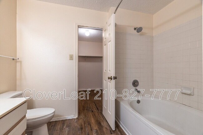 Building Photo - 1045 Stone Trail