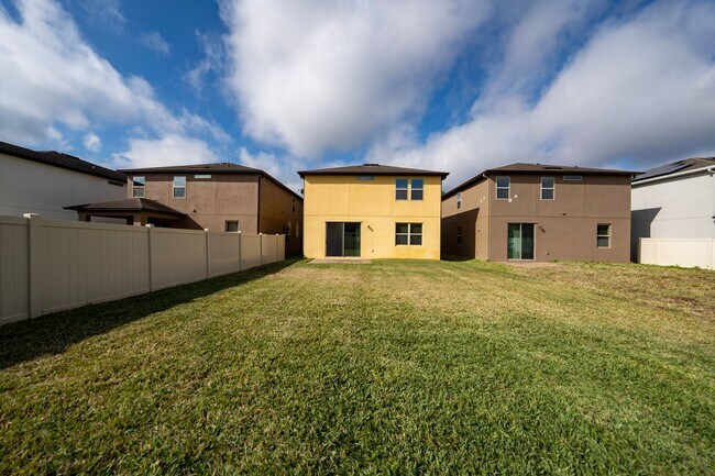 Building Photo - Beautiful Single-Family Home for Rent in Reserve at Legacy Park.Casselberry.