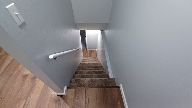 Building Photo - 1836 Engle