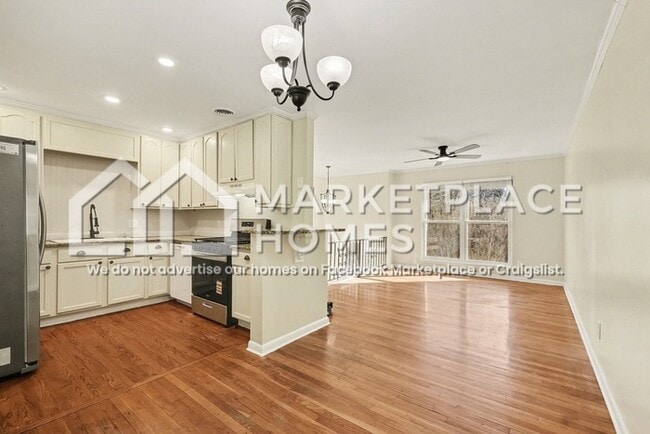 Building Photo - 3676 Castle Rock Way