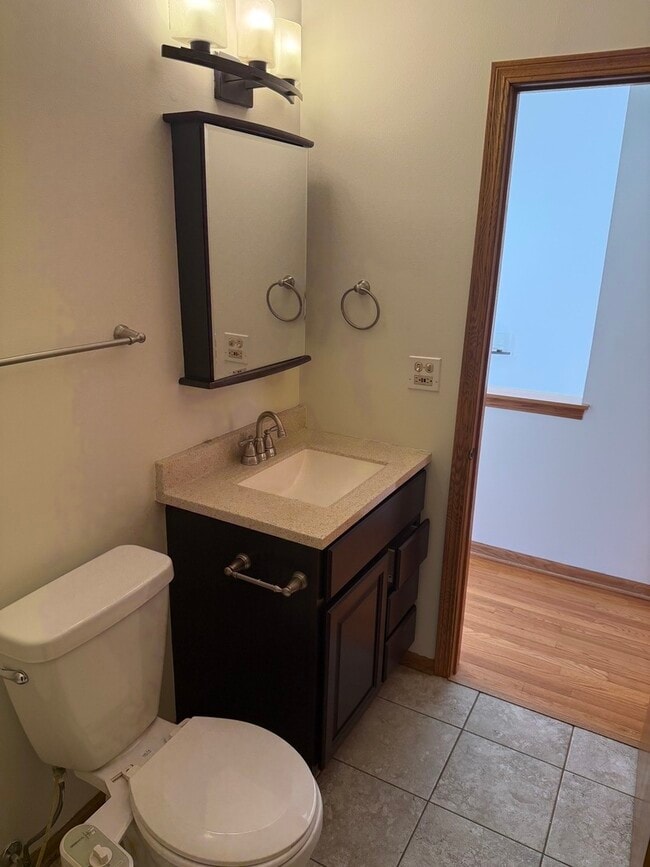 Building Photo - 8316 High Point Cir