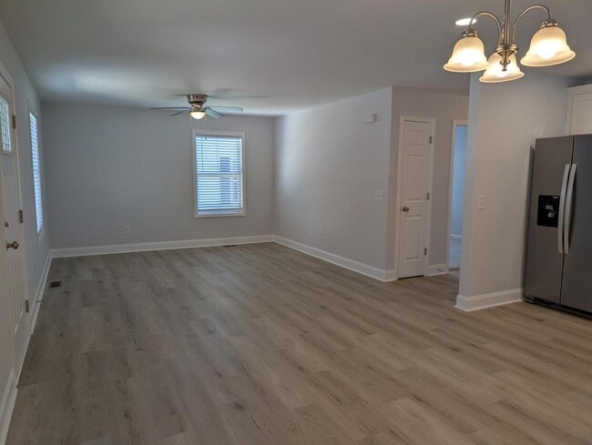 Building Photo - 17 N Arlington St
