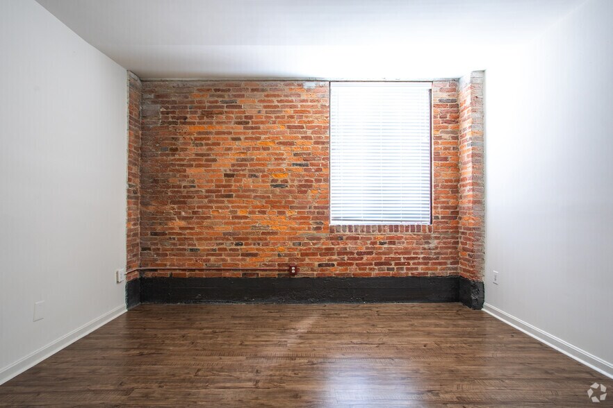 Thames Point 1900 Thames St Baltimore MD 21231 Apartment Finder